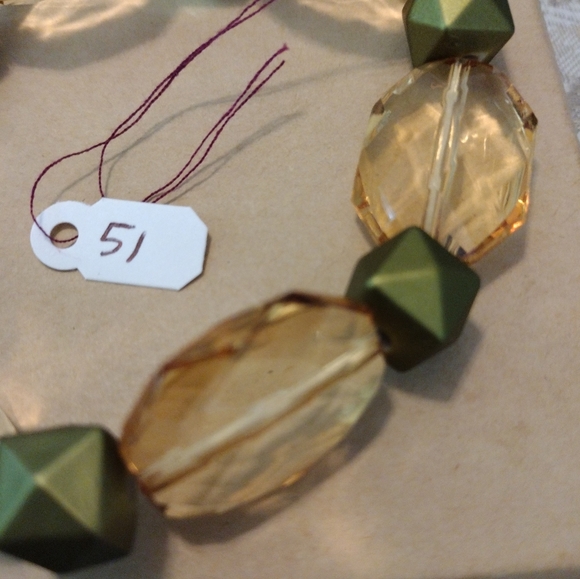 Artemis's Gems custom-made beaded bracelet with large gold beads - Picture 3 of 4